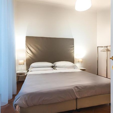 Apartment Giuliani ซอร์เรนโต ภายนอก รูปภาพ