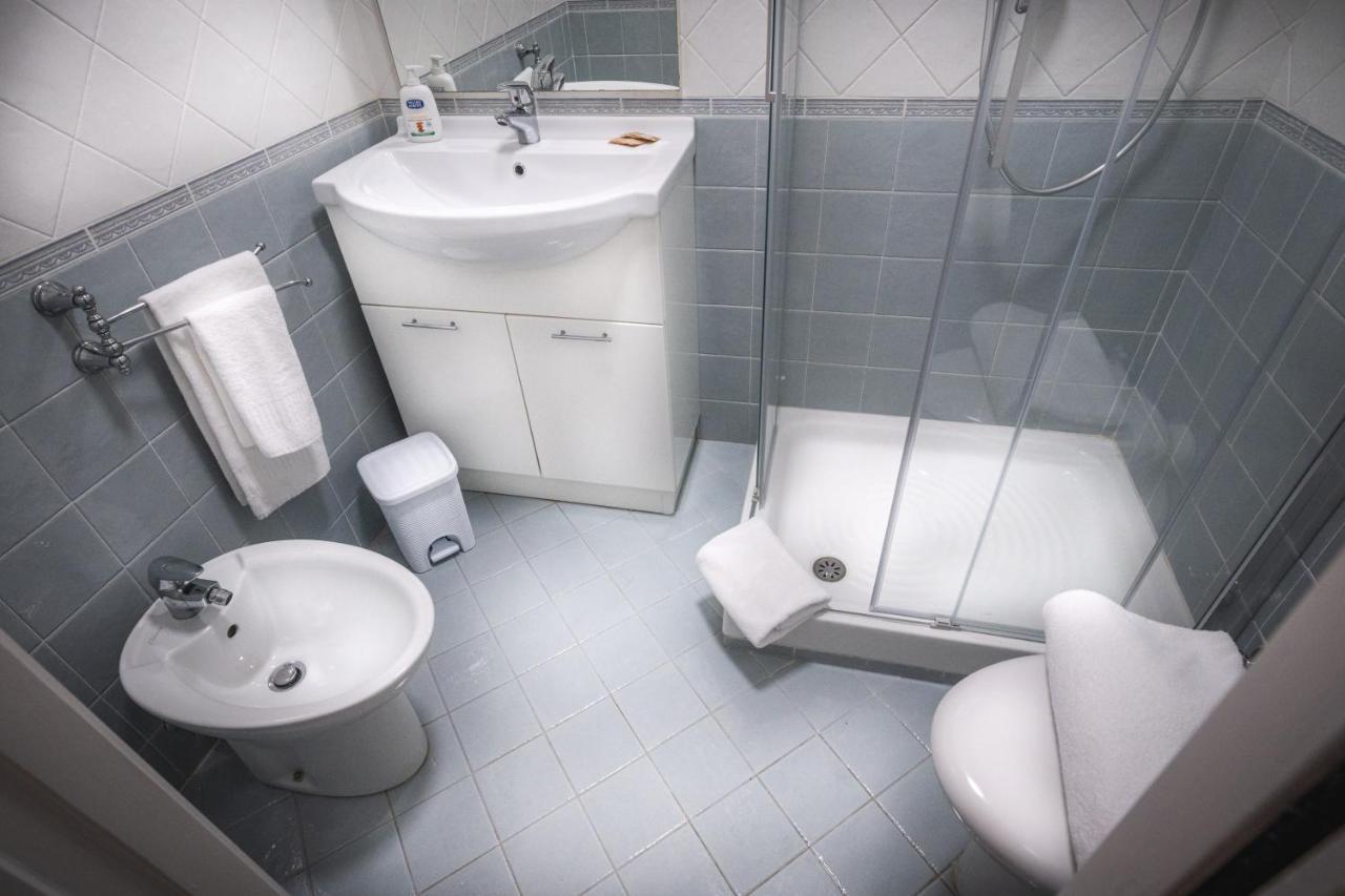 Apartment Giuliani ซอร์เรนโต ภายนอก รูปภาพ