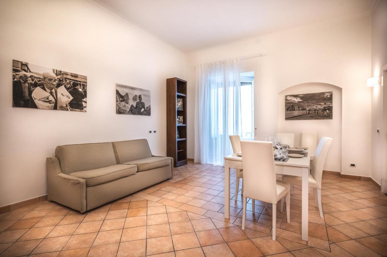 Apartment Giuliani ซอร์เรนโต ภายนอก รูปภาพ