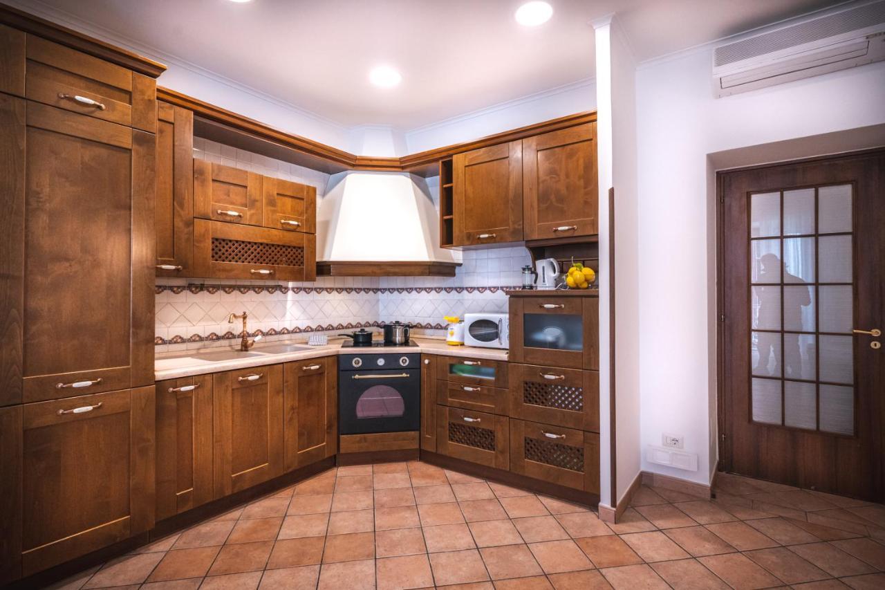 Apartment Giuliani ซอร์เรนโต ภายนอก รูปภาพ